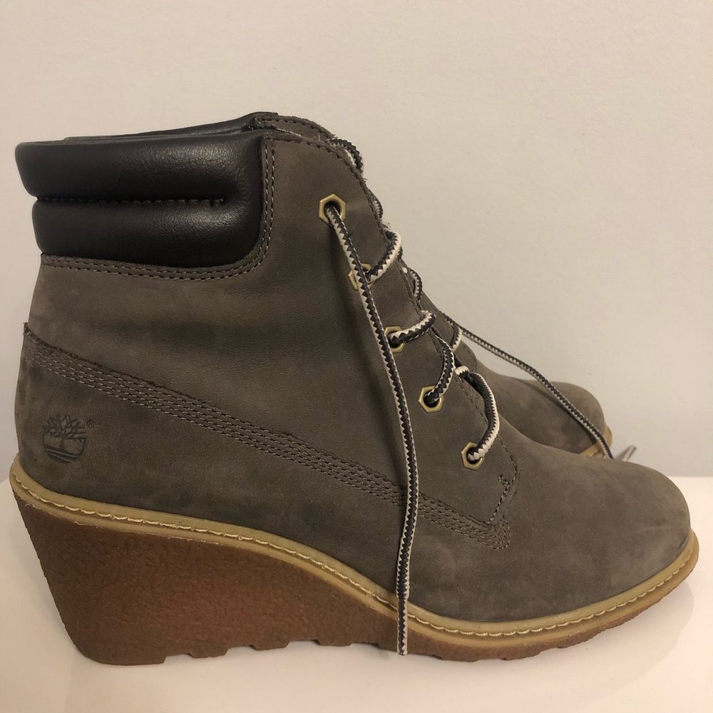 Timberland wedge boots! 🍂🍃🍁